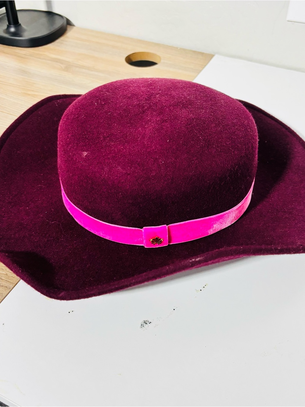 Lele Sadoughi Stevie Plum Velvet Wide-Brim Hat with Hot Pink Band